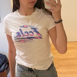 Pam and Gela ‘Feels’ graphic tee